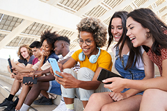 gen-z-ads photo of a group of young adults with smartphones