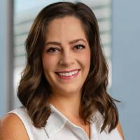 Rachel Ryan Headshot 200x200